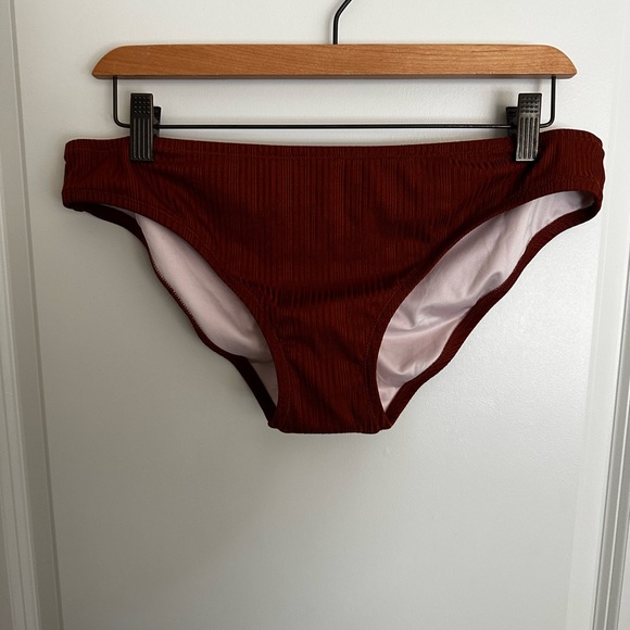 Shade and Shore bikini bottom - Picture 9 of 9